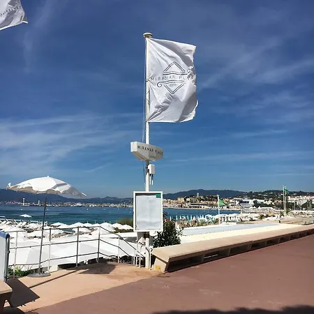 Le Palais Des Iles 아파트 *
